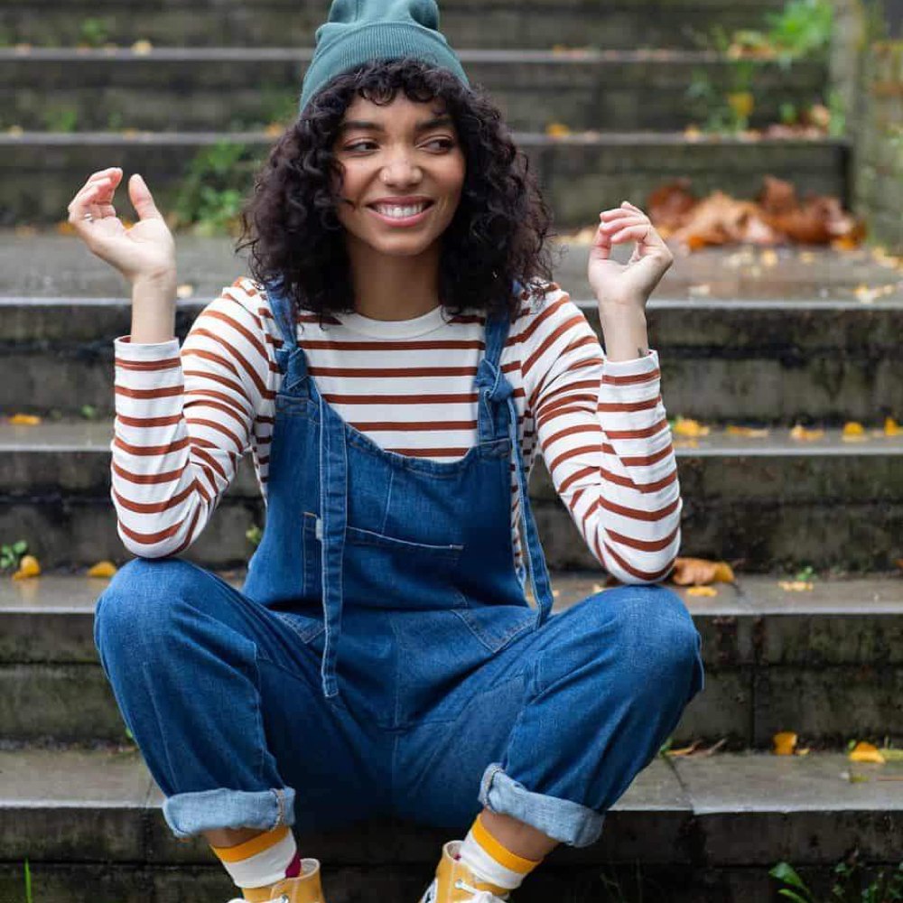https://charlessellers.com/wp-content/uploads/2019/03/lucy-and-yak.jpg